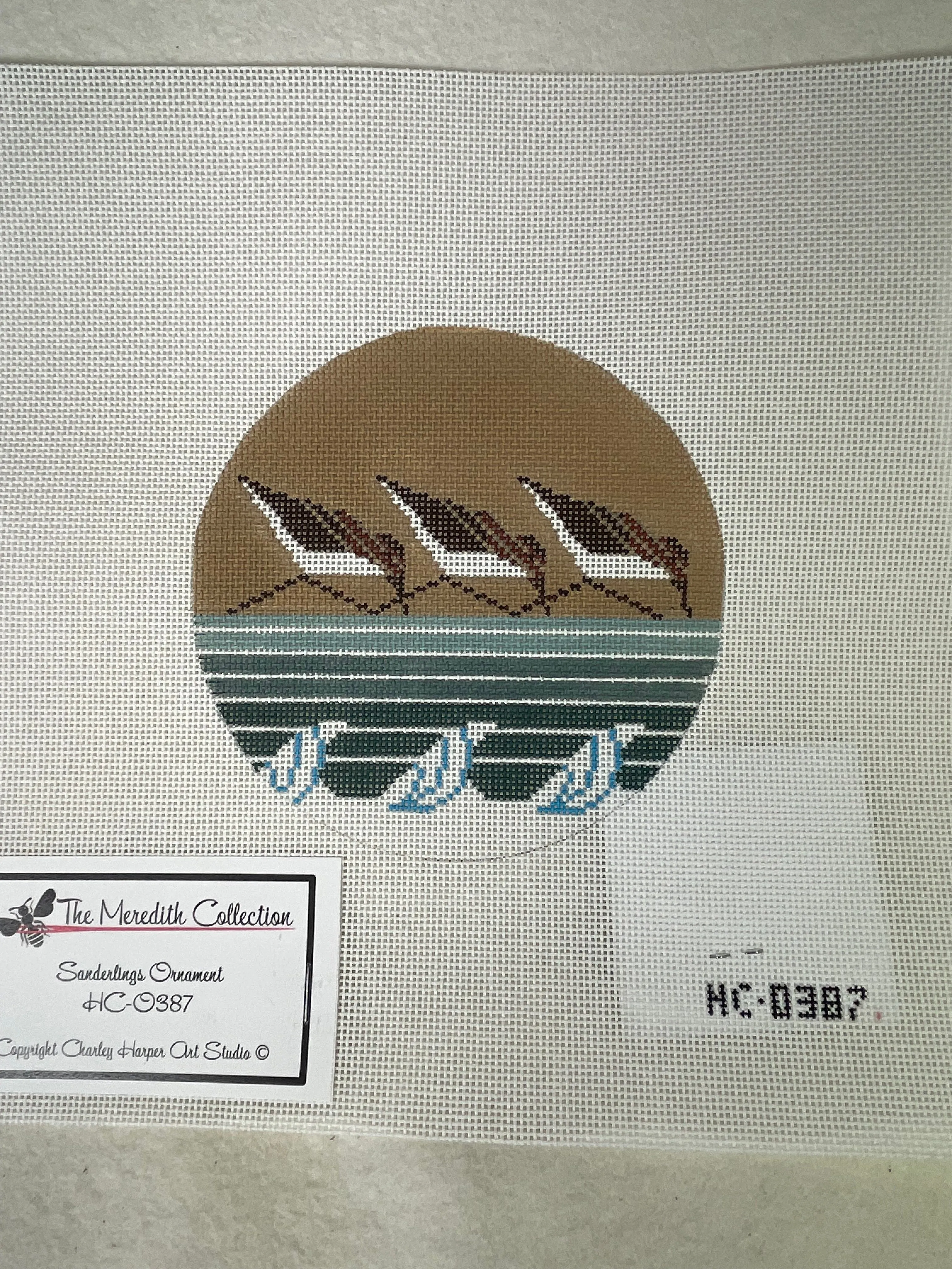 * Charley Harper HCO387 Sanderlings Ornament