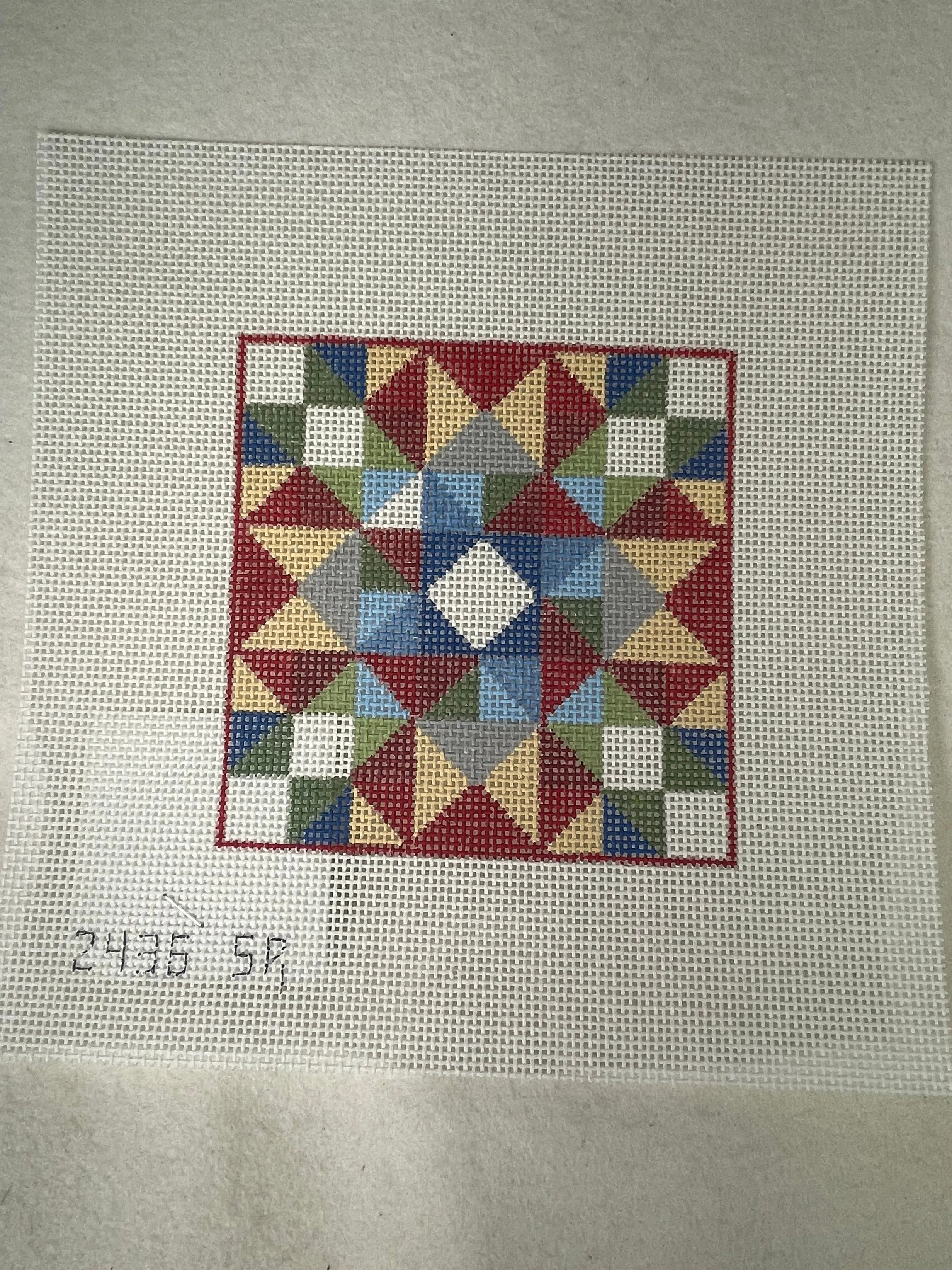 * Susan Roberts 2436 Indian Maze Quilt