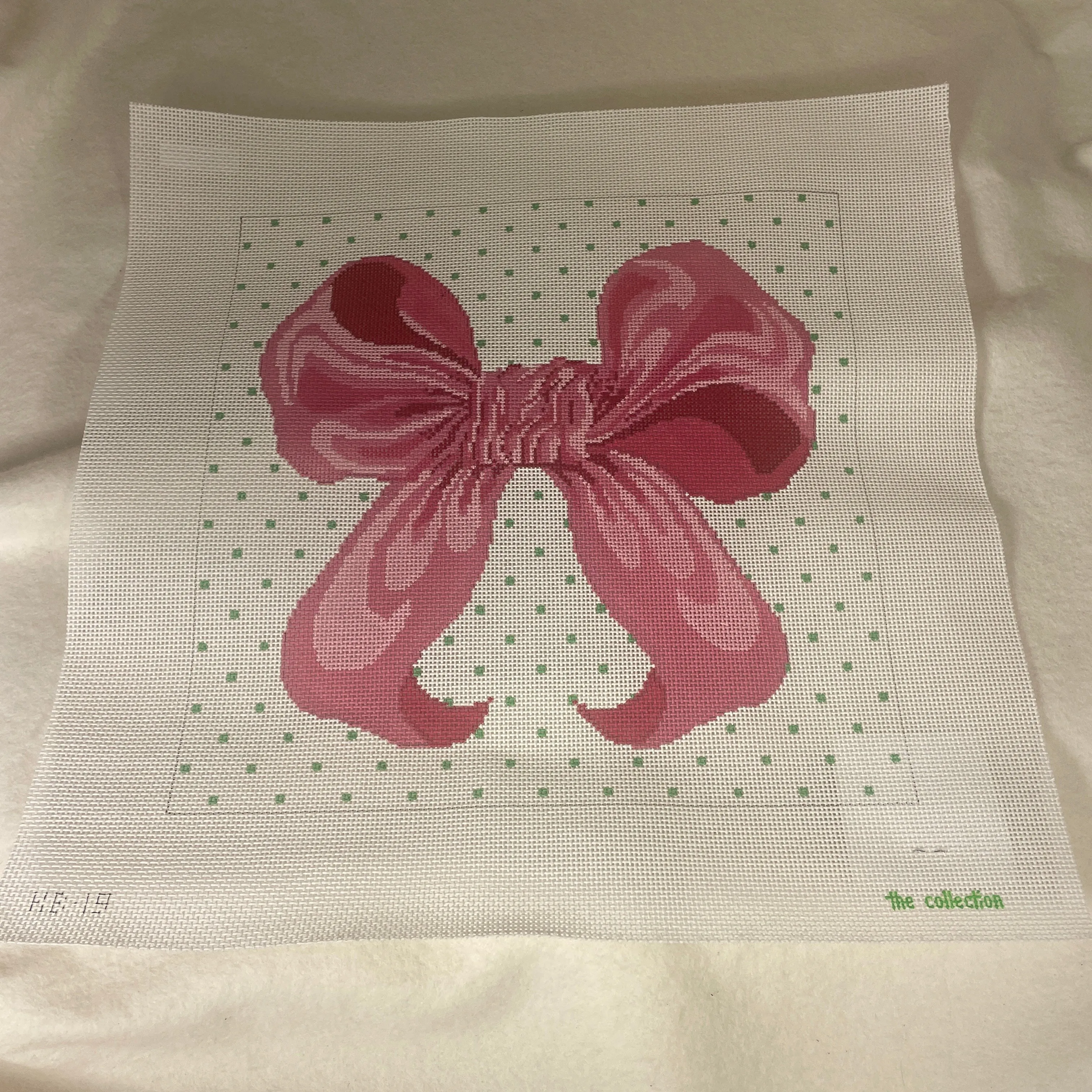 * The Collection Designs KB19 Pink Bow