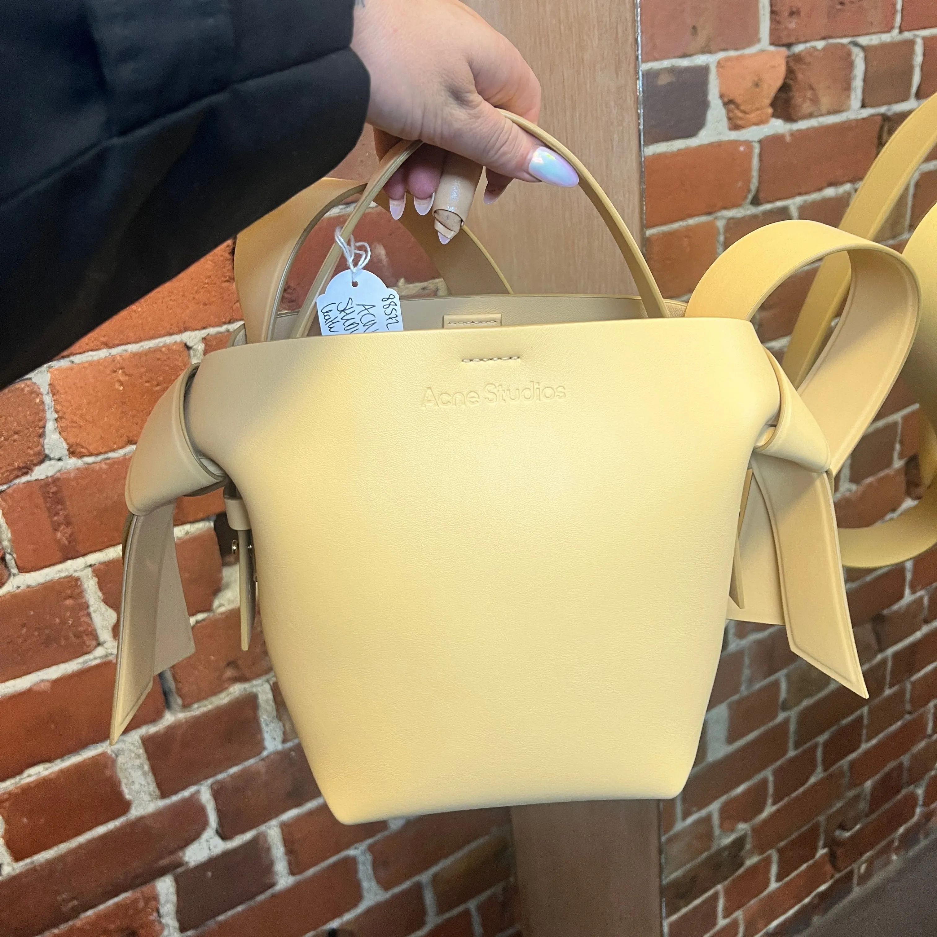 ACNE STUDIOS Leather handbag