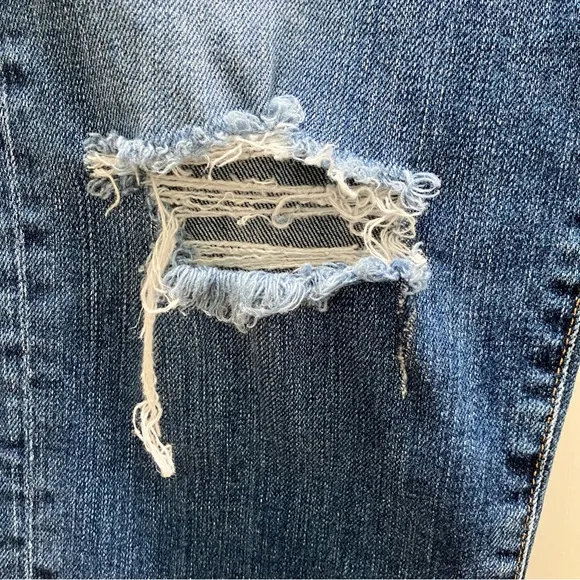 AG Ex Boyfriend Slim Slouchy Jeans 11 Years Interrupted Wash Destroyed AG-ED 28