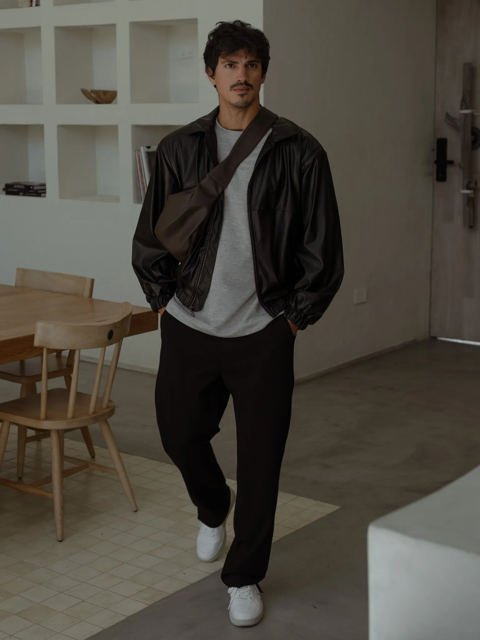 BEAN CROSS BAG - ESPRESSO