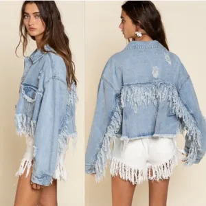 BNWT, PLUS POL cropped, distressed denim jacket with fringe