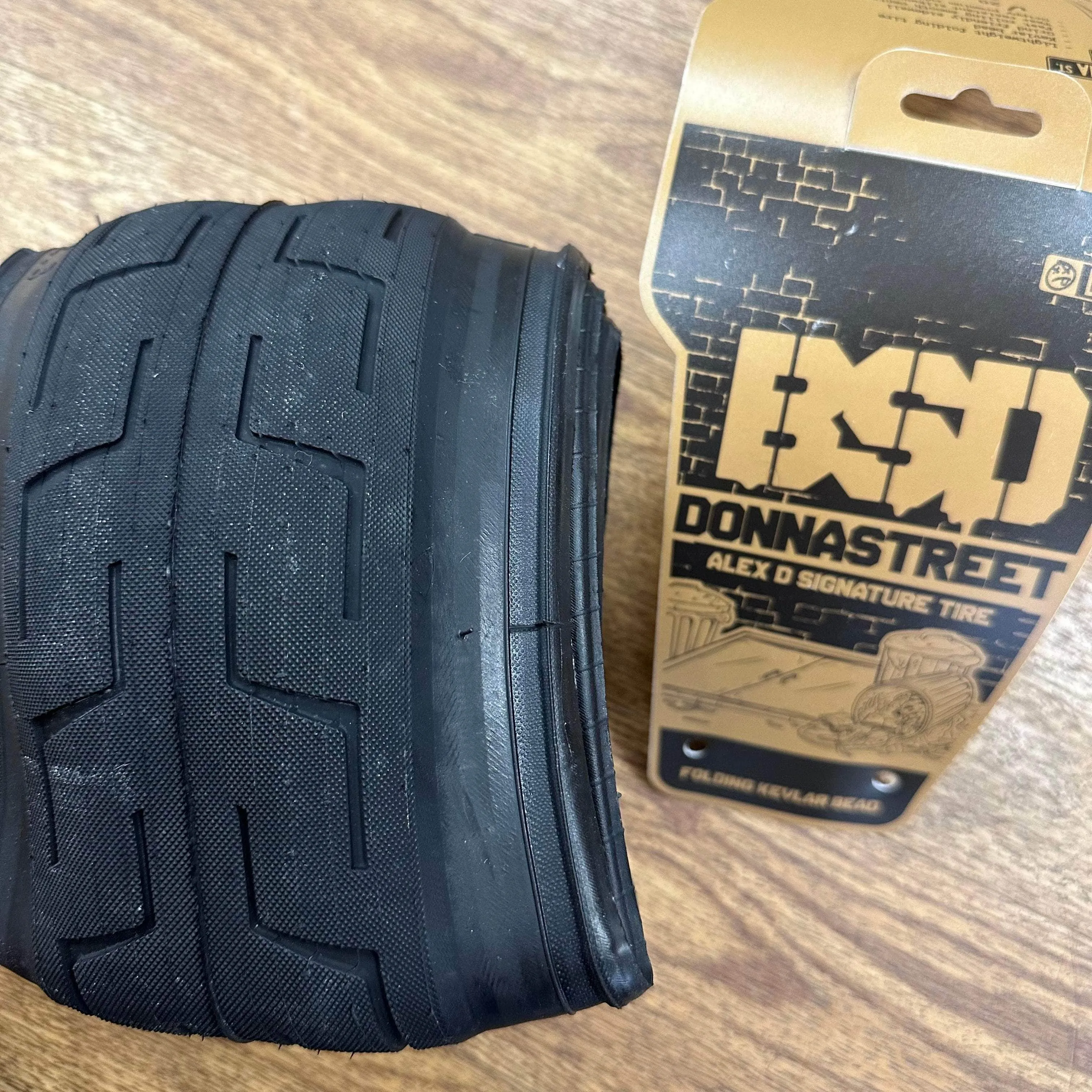 BSD Donnastreet Folding Tyre Black