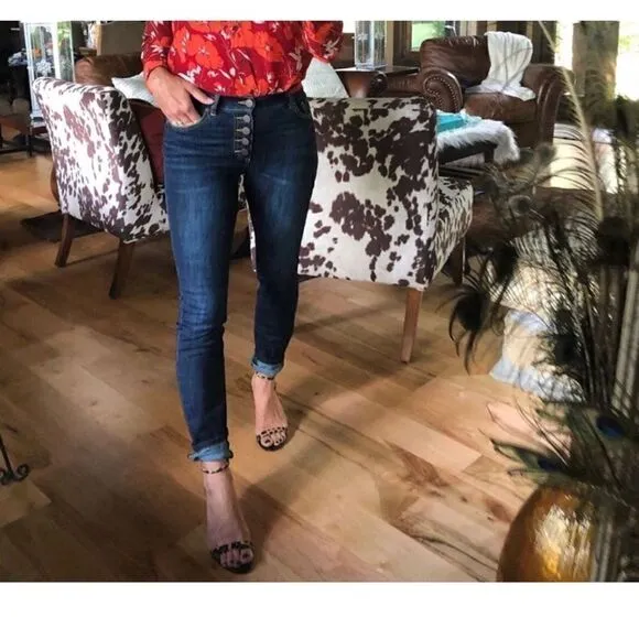 CAbi Simone 3751 Exposed Button Fly Skinny Jeans inAdventure Wash, Size 2