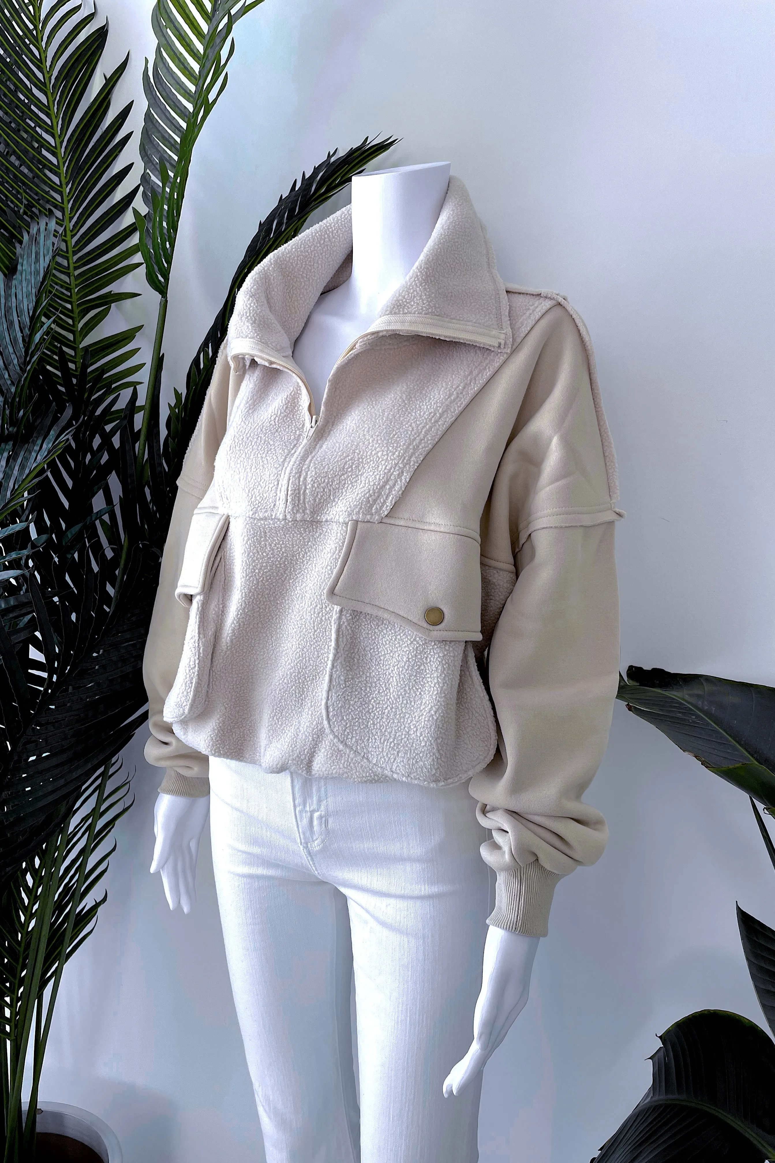 CAMPFIRE CLASSIC PULLOVER TOP IN CREAM