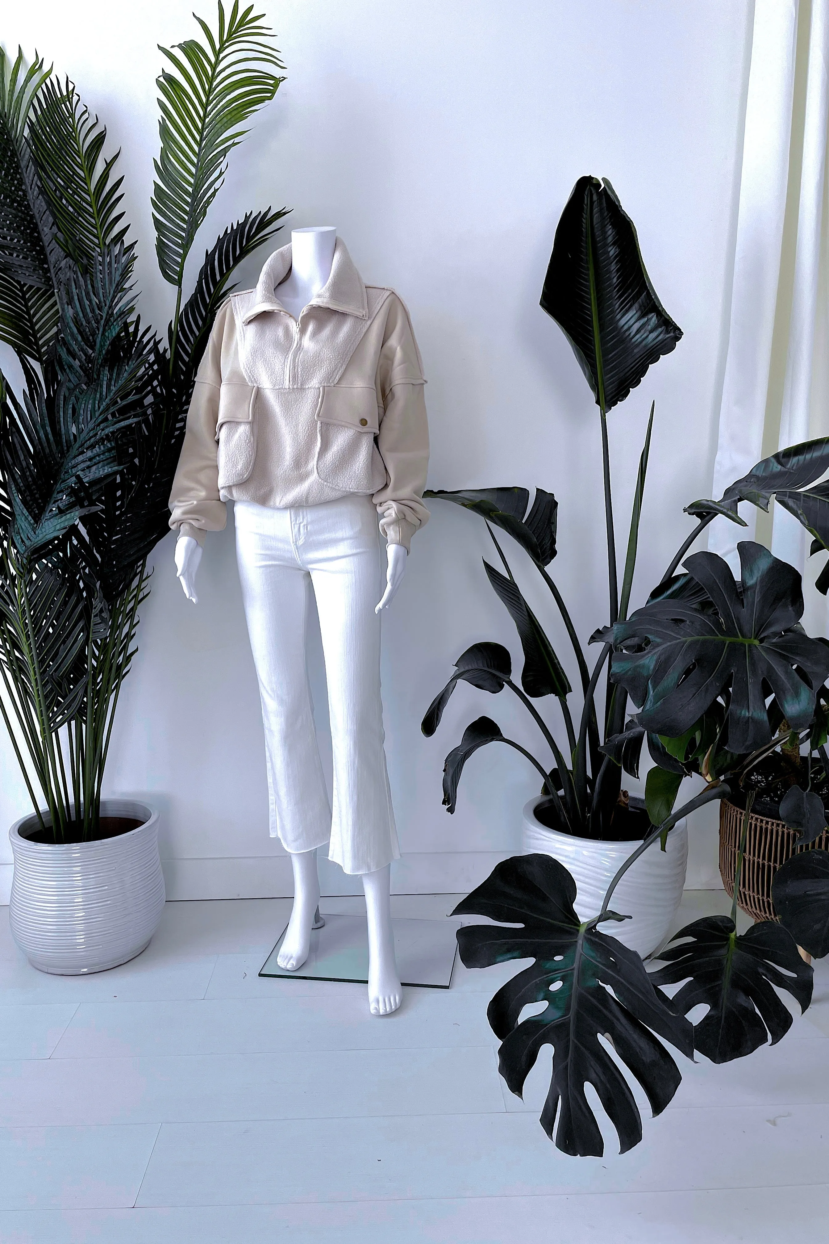 CAMPFIRE CLASSIC PULLOVER TOP IN CREAM