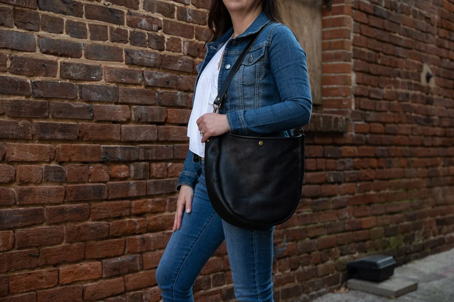 CELESTE LEATHER HOBO BAG - BLACK BISON