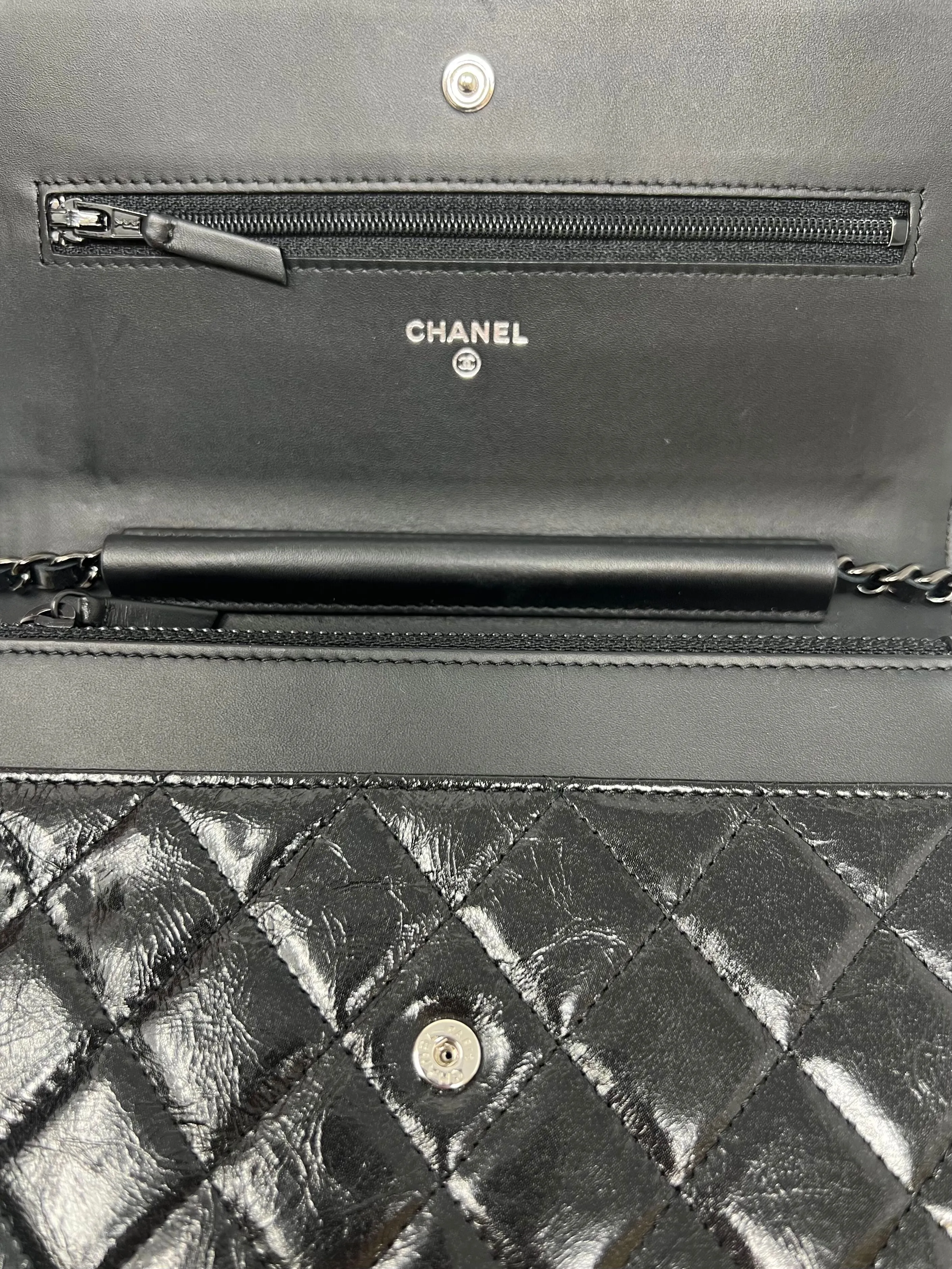 Chanel 'So Black' 2.55 Reissue Glazed Aged CalfSkin WOC