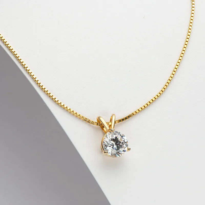 CLASSIC BRILLIANT ROUND MOISSANITE PENDANT NECKLACE