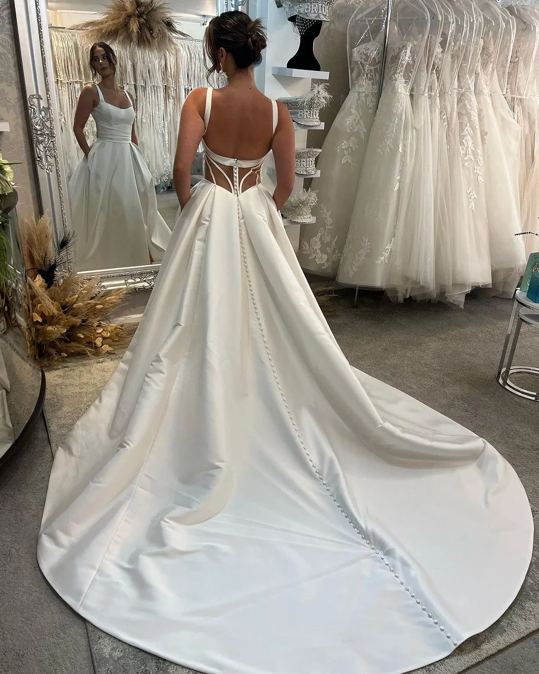 Classic Long Ivory A-line Straps Satin Sleeveless Backless Wedding Dress With Slit