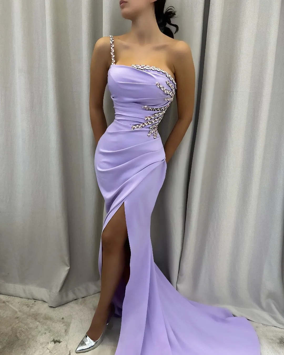 Classic Long Mermaid One Shoulder Sleeveless Prom Dress With Slit