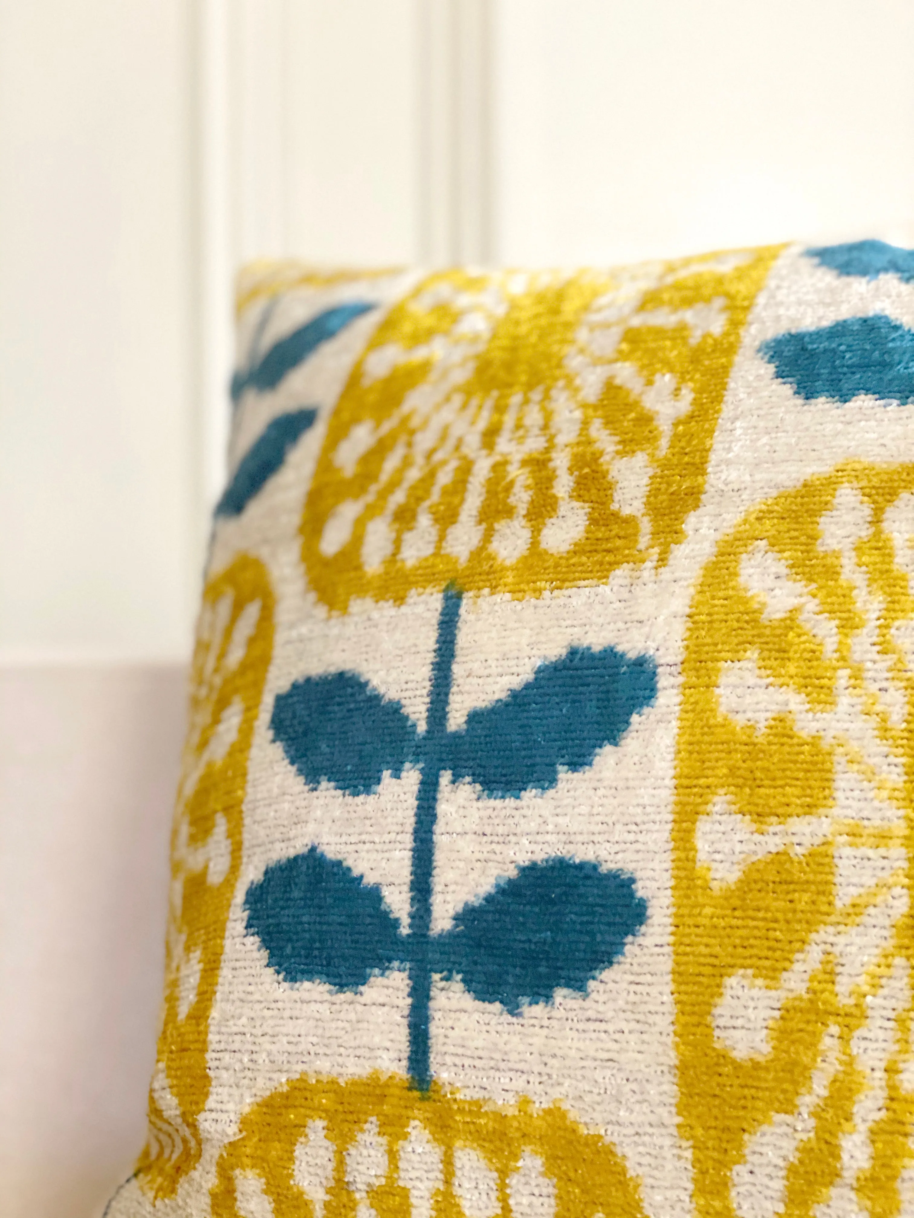 Classic Sunlit Meadow Square Pillow Cover