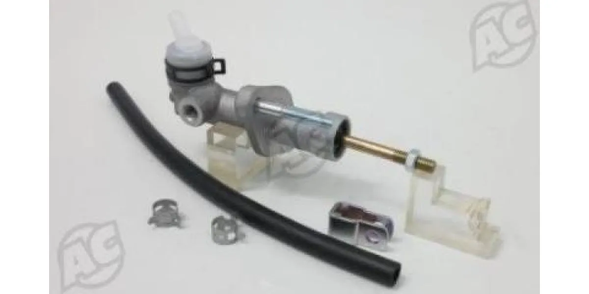 Clutch Master Cylinder Kia Shuma/Carnival/Spectr (KIA304)