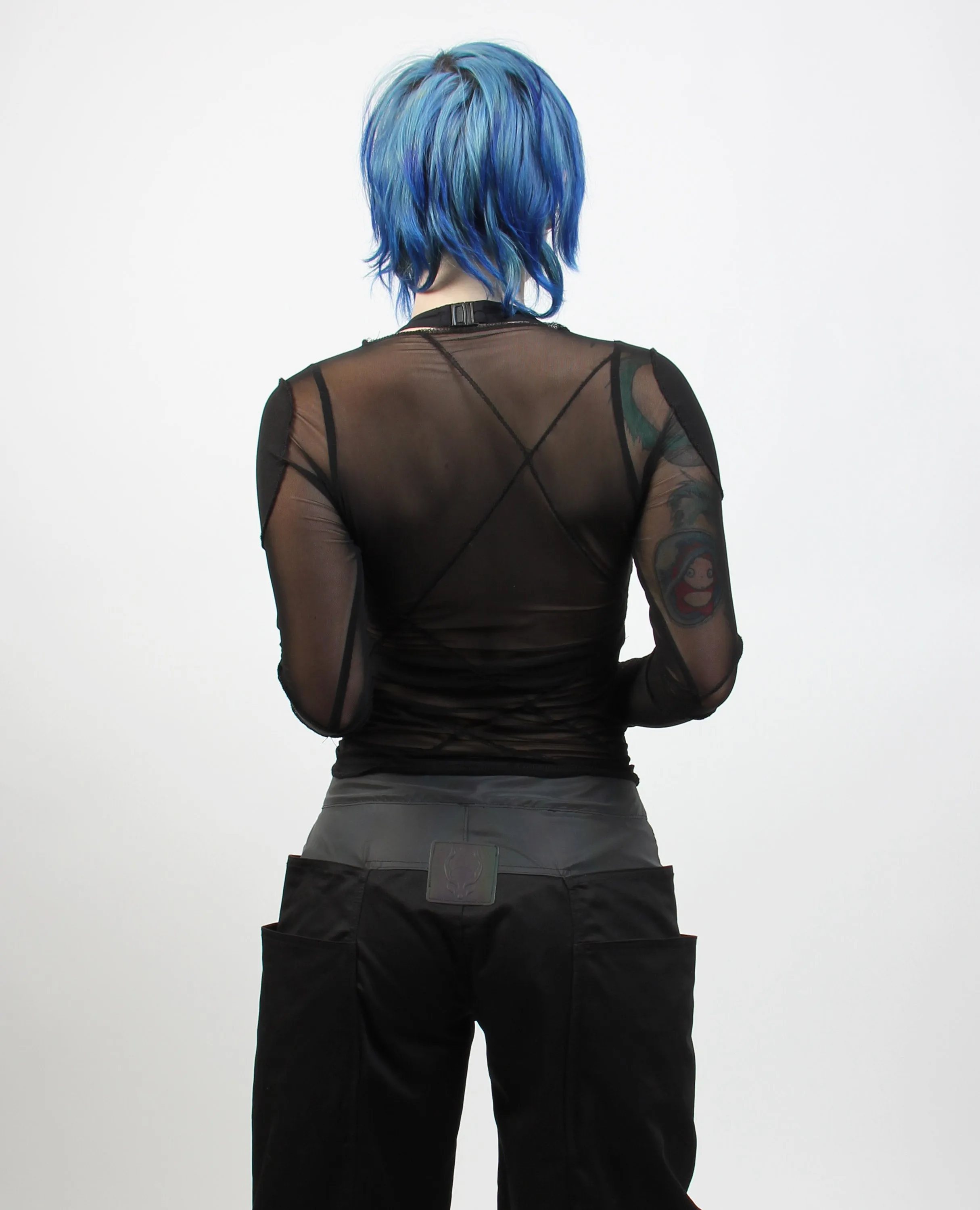 CRISS CROSS MESH