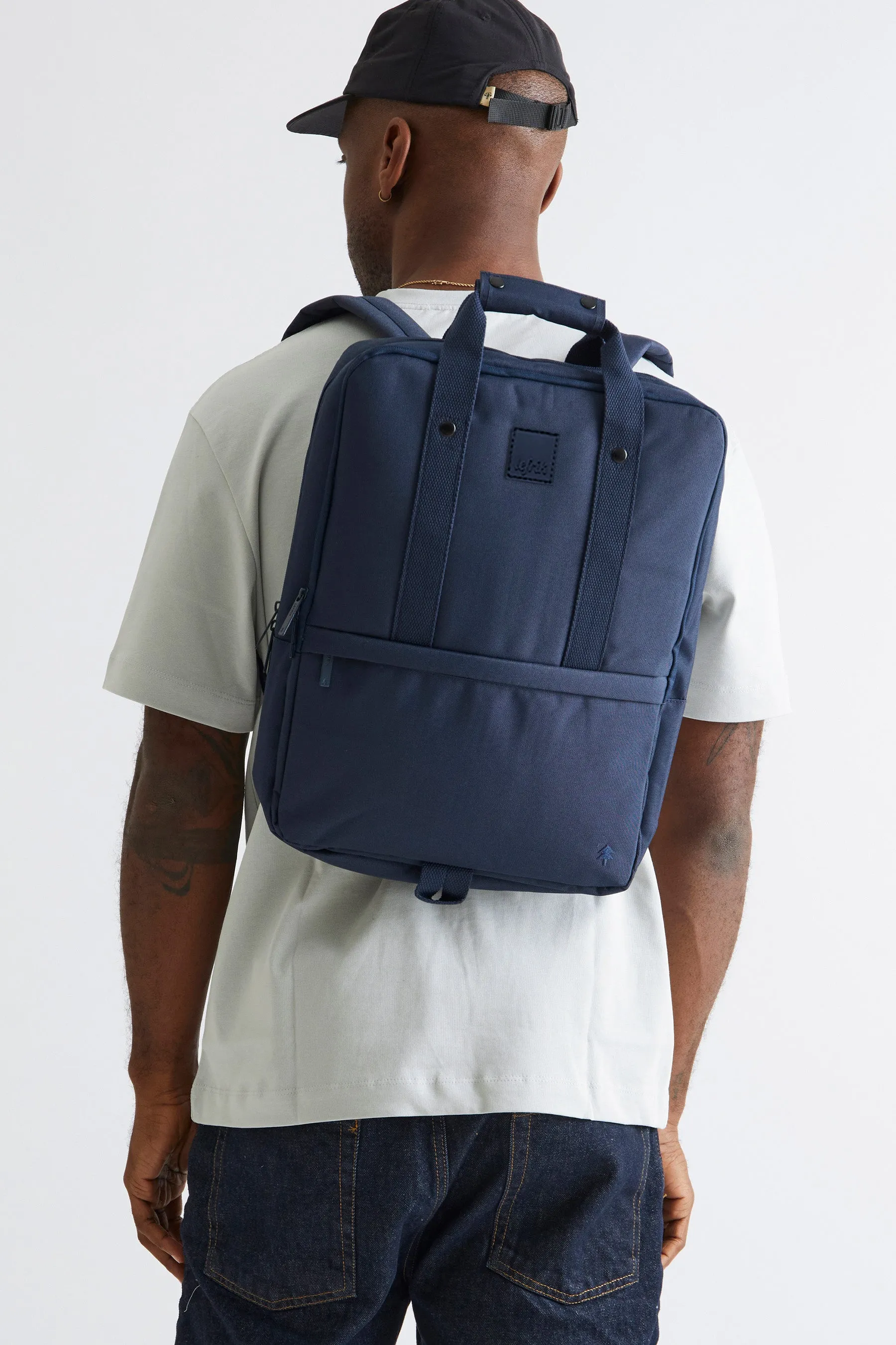 Daily 15" Backpack Navy