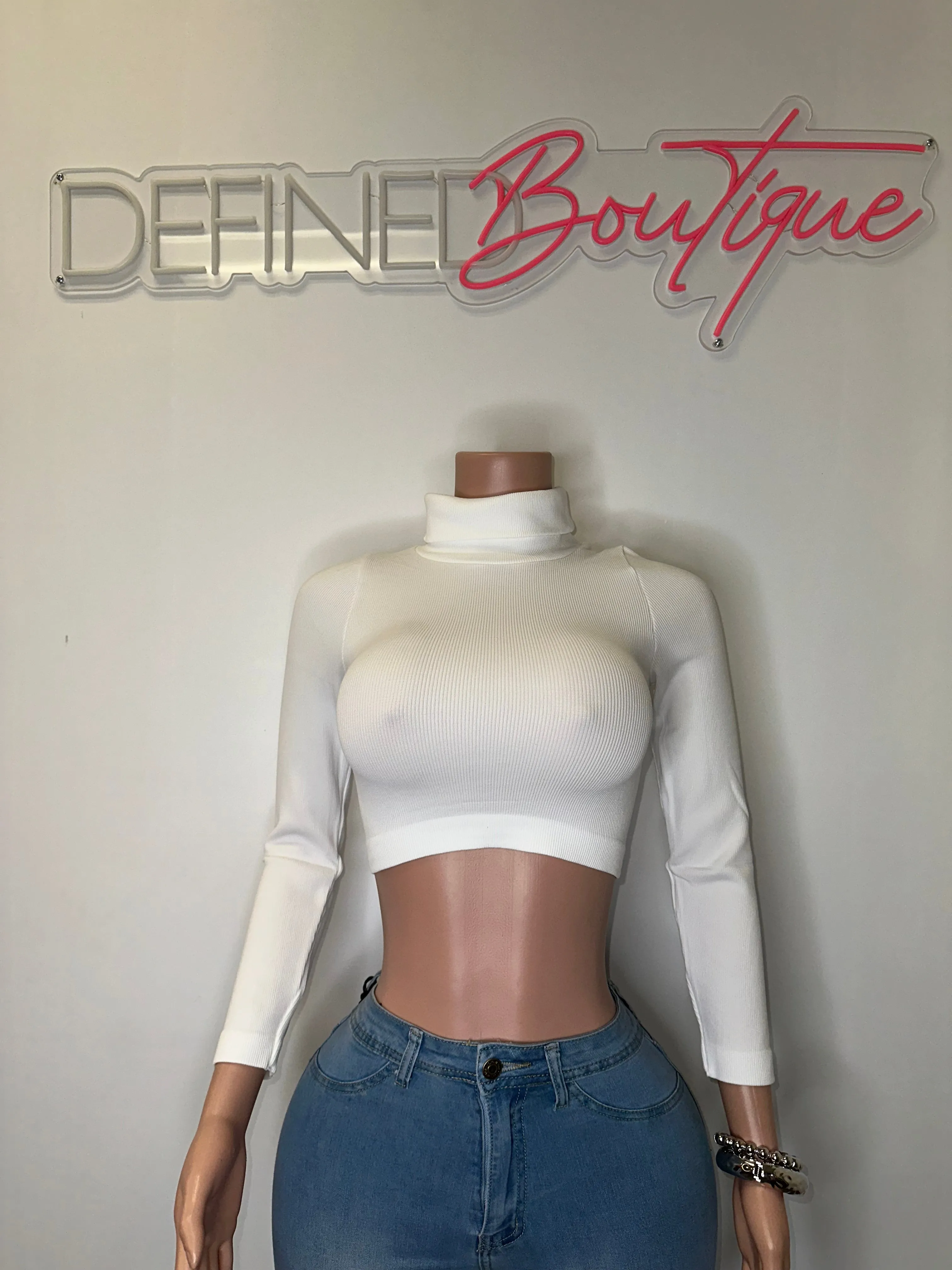 Defined Turtleneck | Top