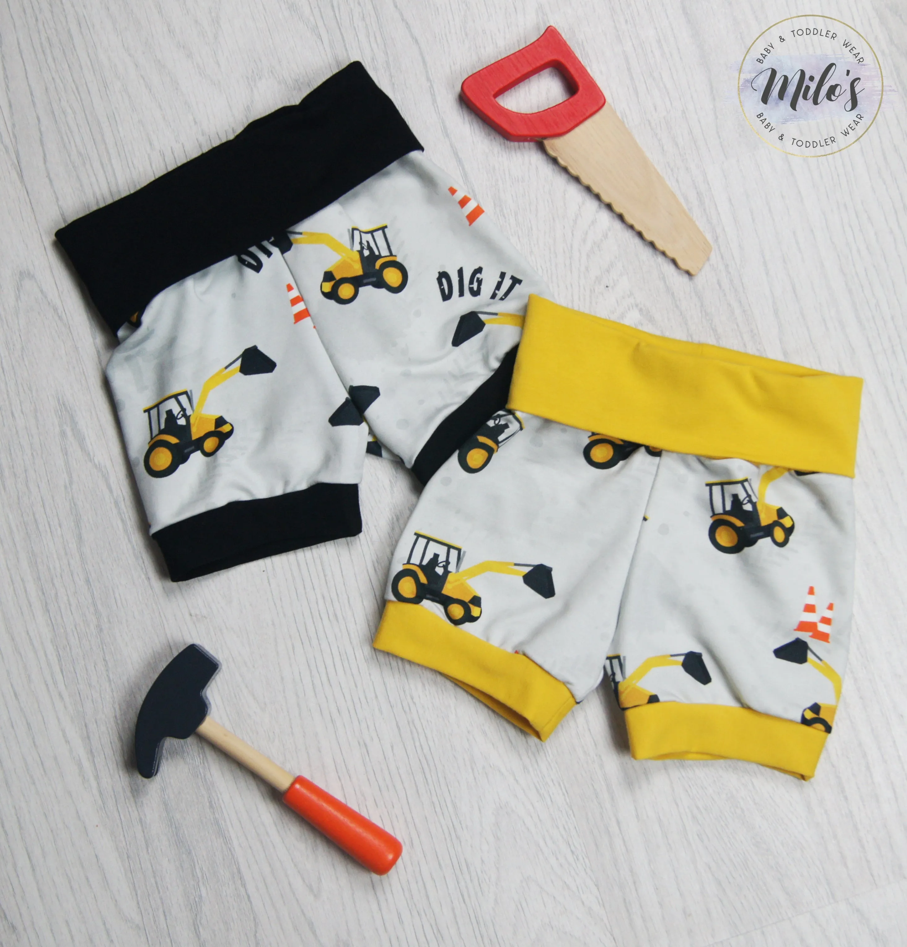 Digger Foldover Shorts