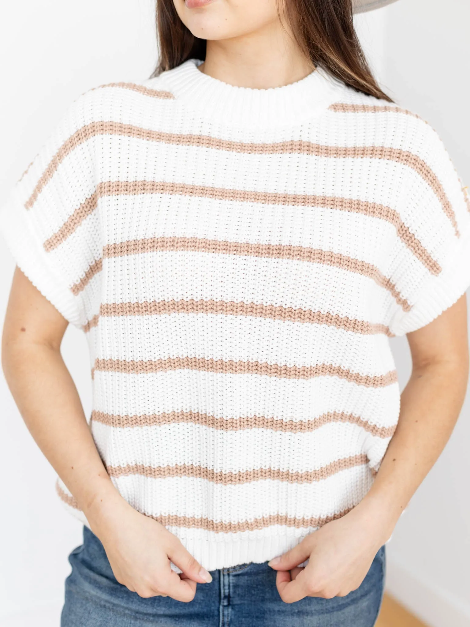Elan Slouchy Stripe Short Sleeve