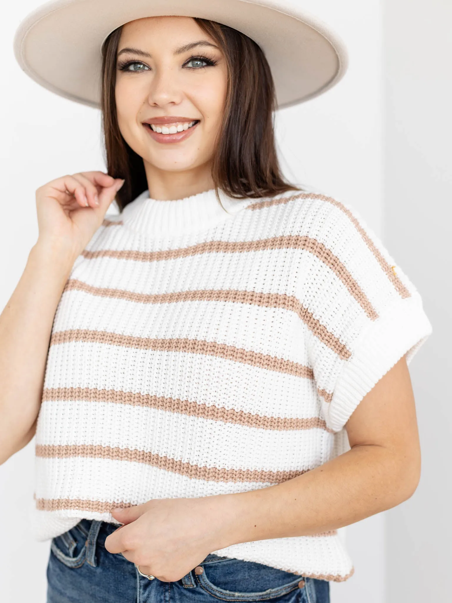 Elan Slouchy Stripe Short Sleeve