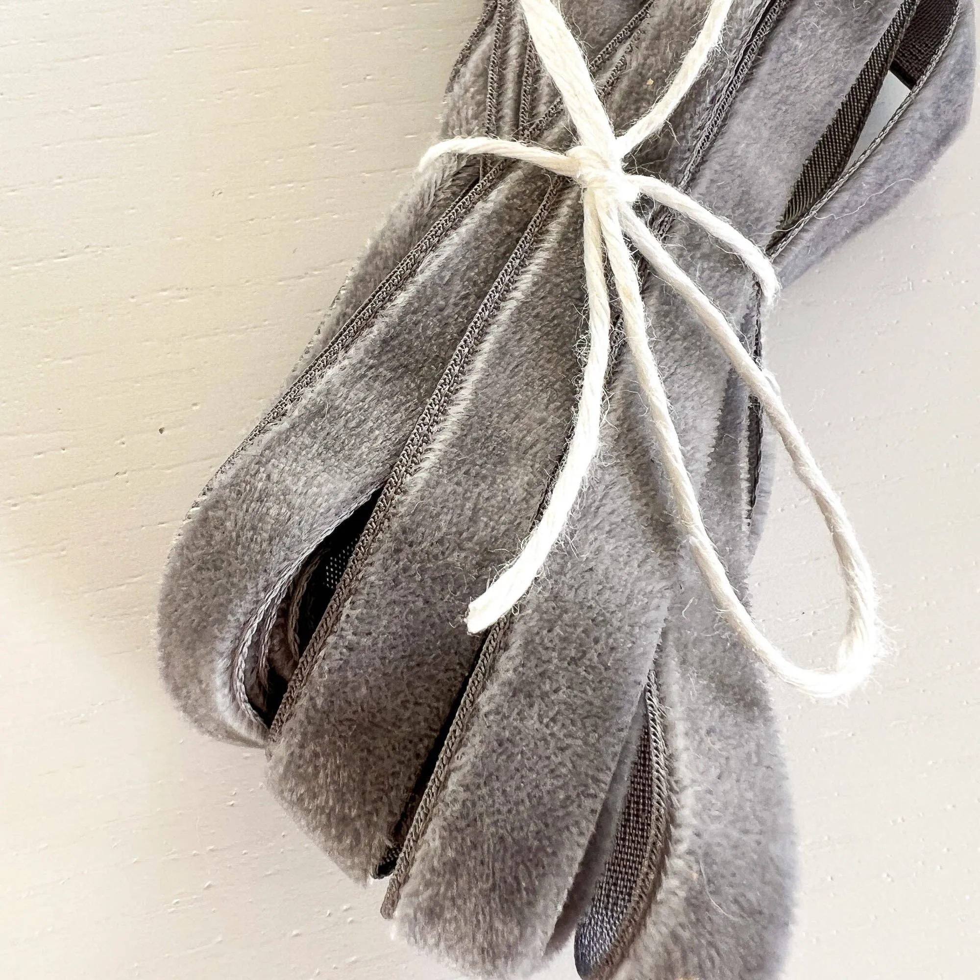 Flax & Twine 3/8" Velvet Ribbon: Jasper / 10 yards
