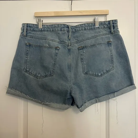 FRAME Le Grand Garçon Short