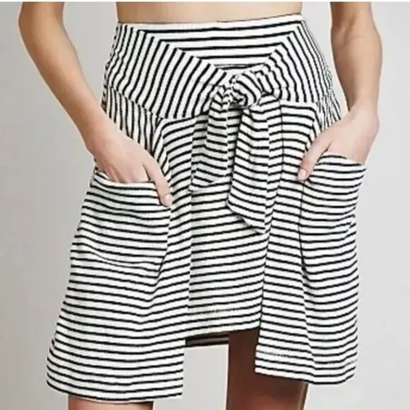 Free People All Tied Up Skirt Cream Black Stripes Pockets Women's Size Small