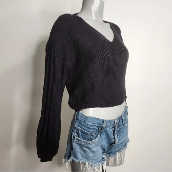 Free People &quot;When It Rains&quot; Black V-Neck Cropped Knit Sweater Size S