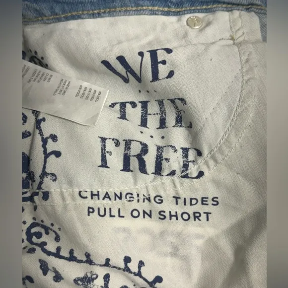 Free People Changing Tides Pull-On Shorts Size Medium ~ NWOT