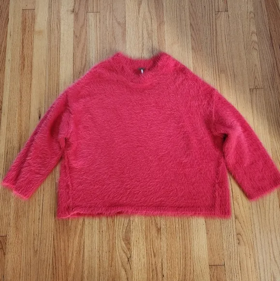Free People Harrison Bunny Crew Sweater Size Small