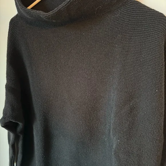 Free People Ottoman Slouchy Tunic in black