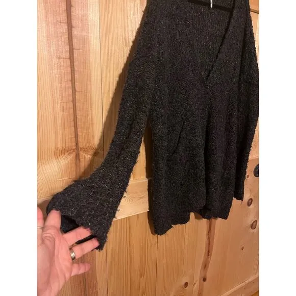 Free People Rare Boucle Cardi Alpaca Blend Oversized Sweater Size Small Black