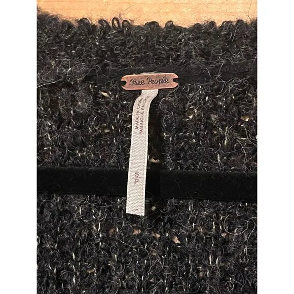 Free People Rare Boucle Cardi Alpaca Blend Oversized Sweater Size Small Black