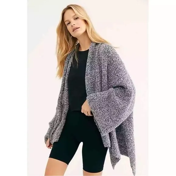 Free People Soft Knit Oversized Slouchy BFF Cardigan in Navy Combo- Size Small