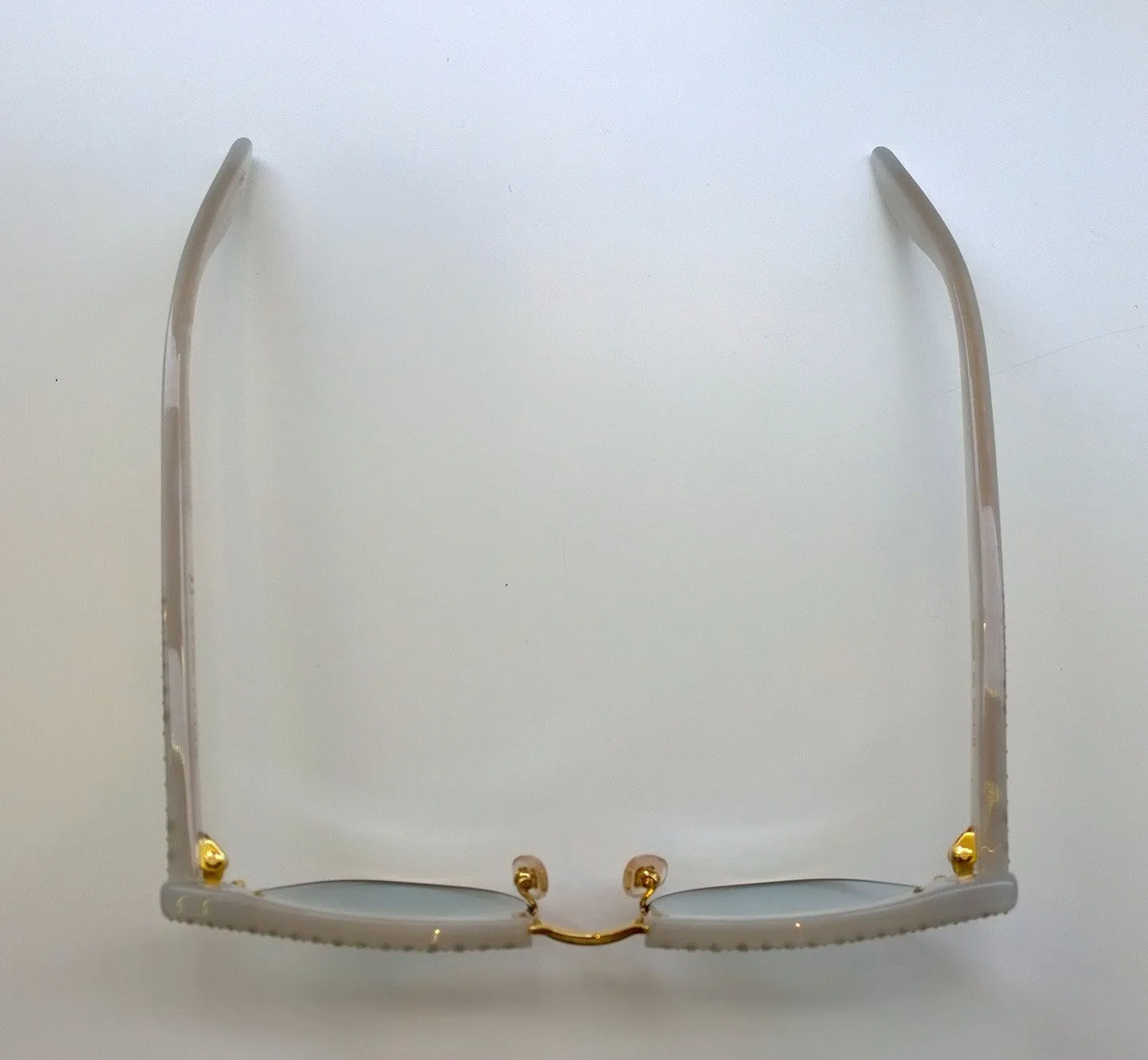 Gucci Mother of Pearl Rhinestone Sunglasses Shell Pixie
