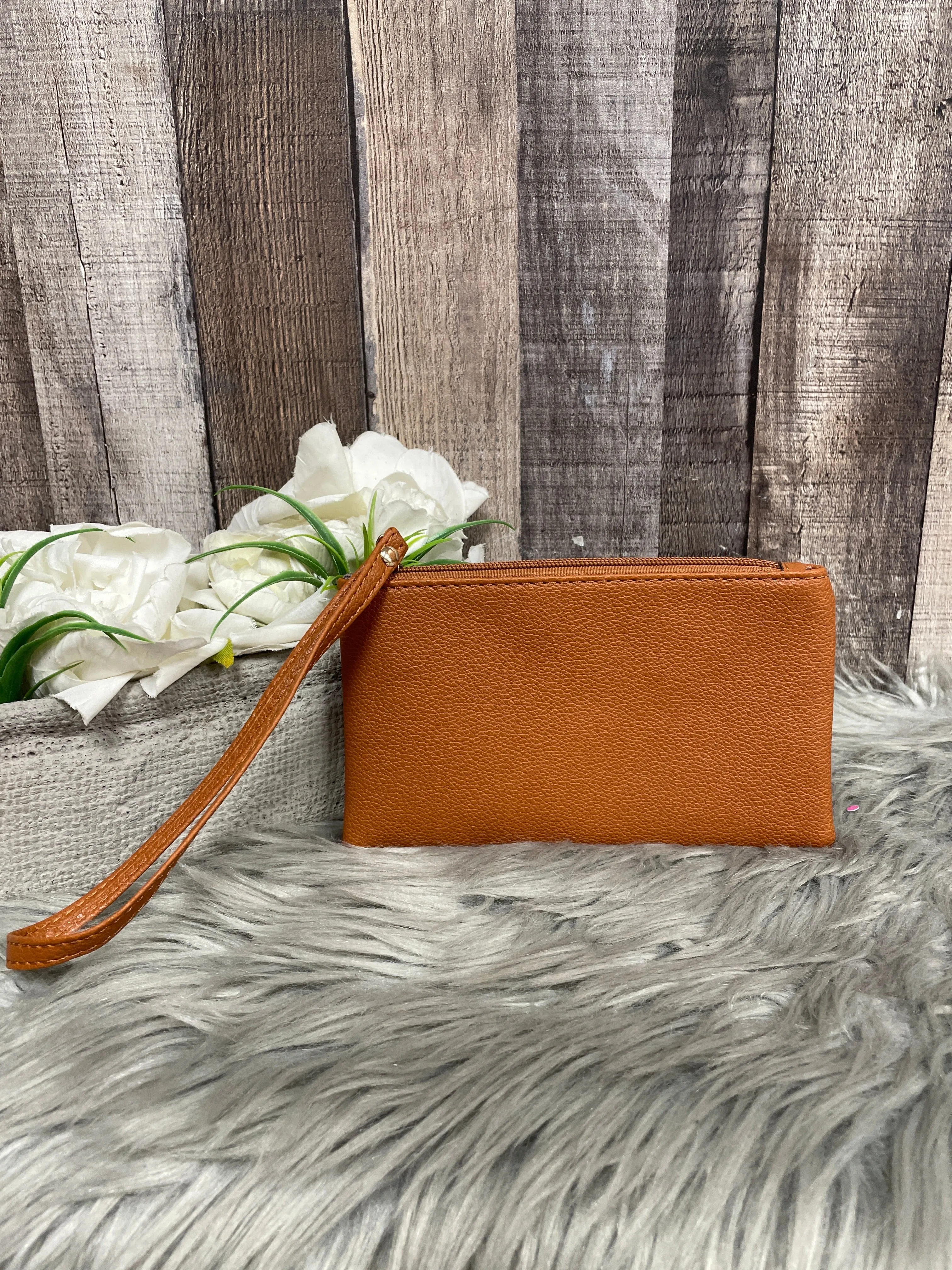 Handbag By Cmf, Size: Large