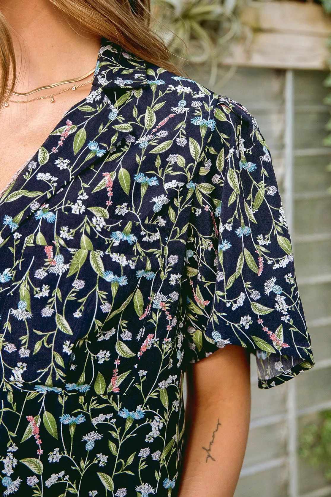 Hazel Blues® | Day Lily Top