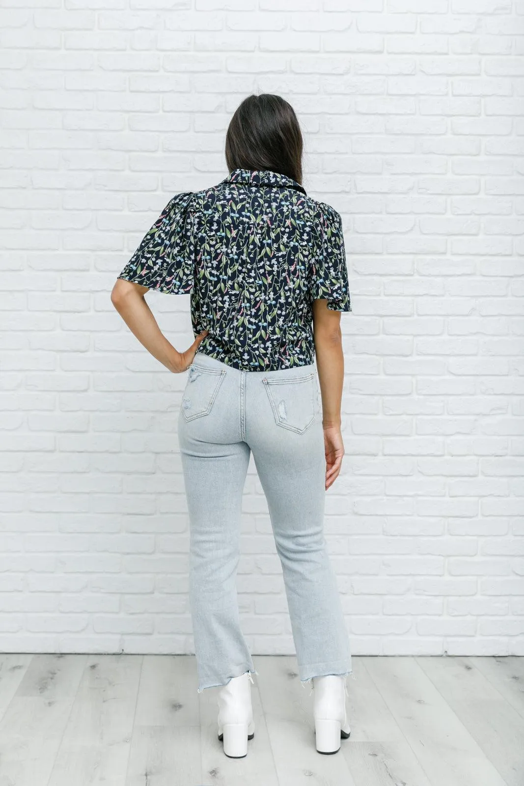 Hazel Blues® | Day Lily Top