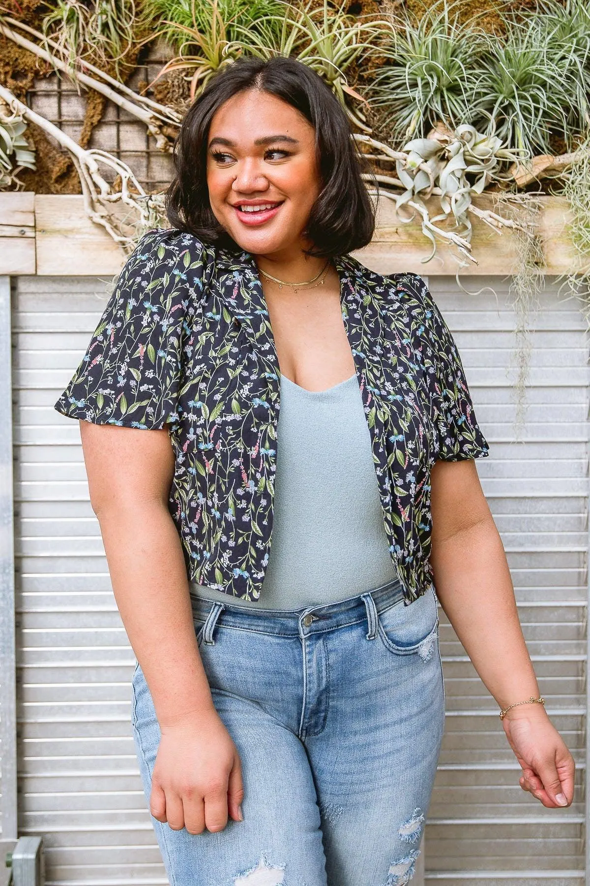 Hazel Blues® | Day Lily Top