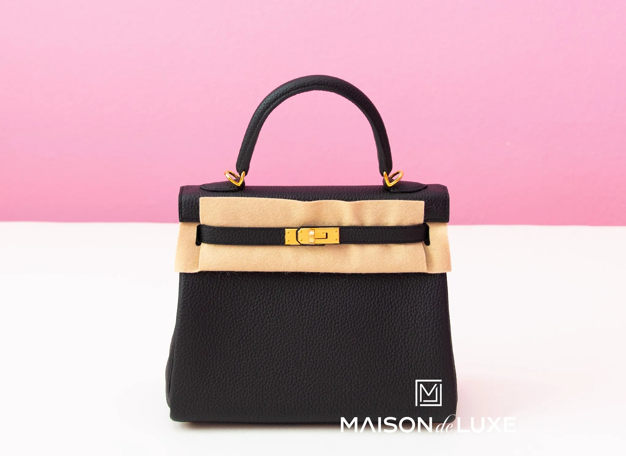 Hermes Noir Black GHW Togo Kelly 25 Handbag