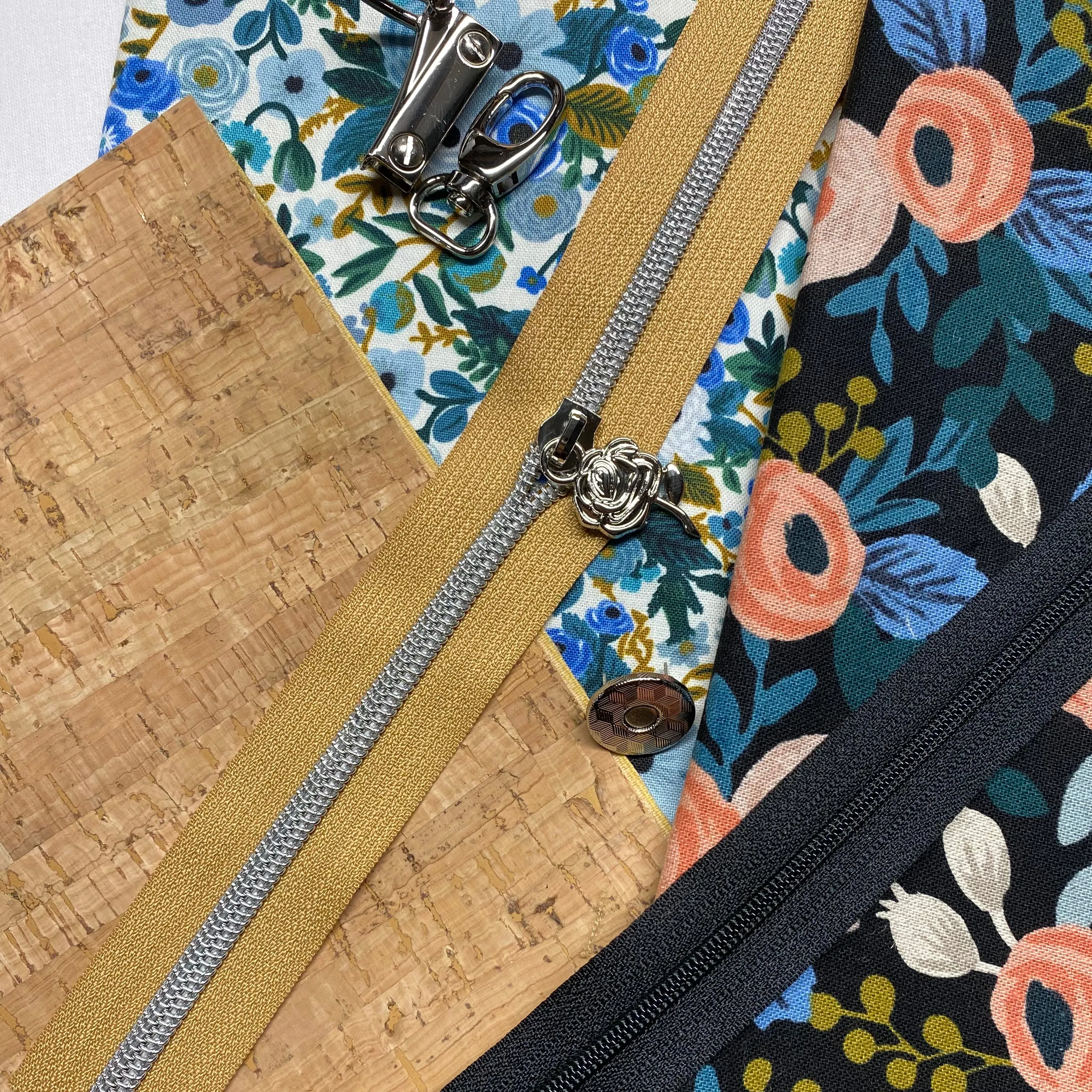Kit - Small Heidi Clutch