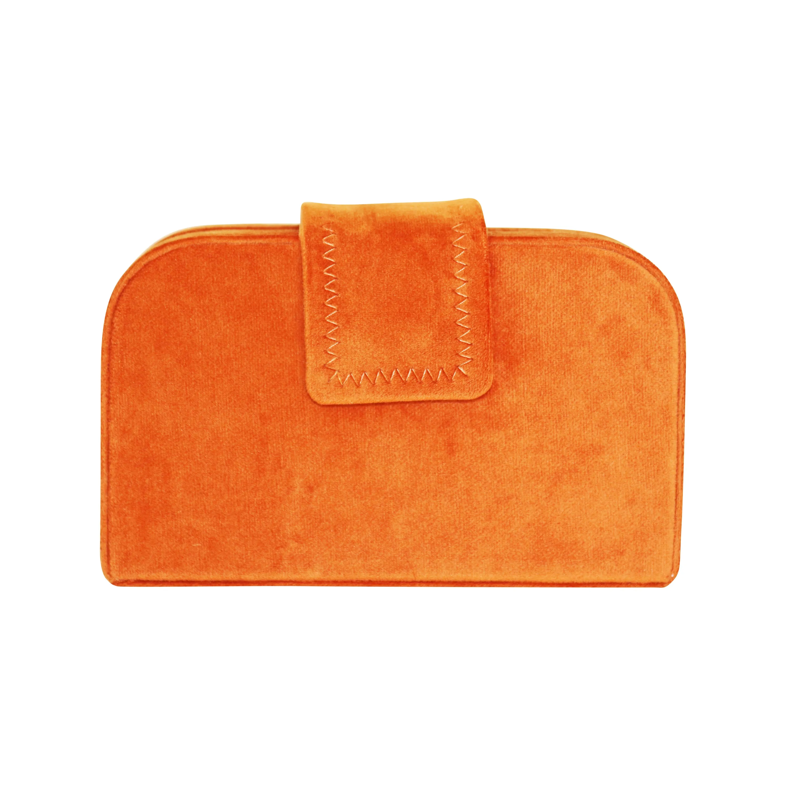 Lady Miller Clutch