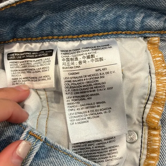 Levi's 501 Slouch jean Short Slouch Around size W25