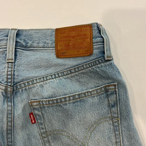 Levi's 501 Slouch jean Short Slouch Around size W25