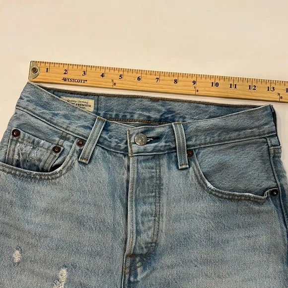 Levi's 501 Slouch jean Short Slouch Around size W25