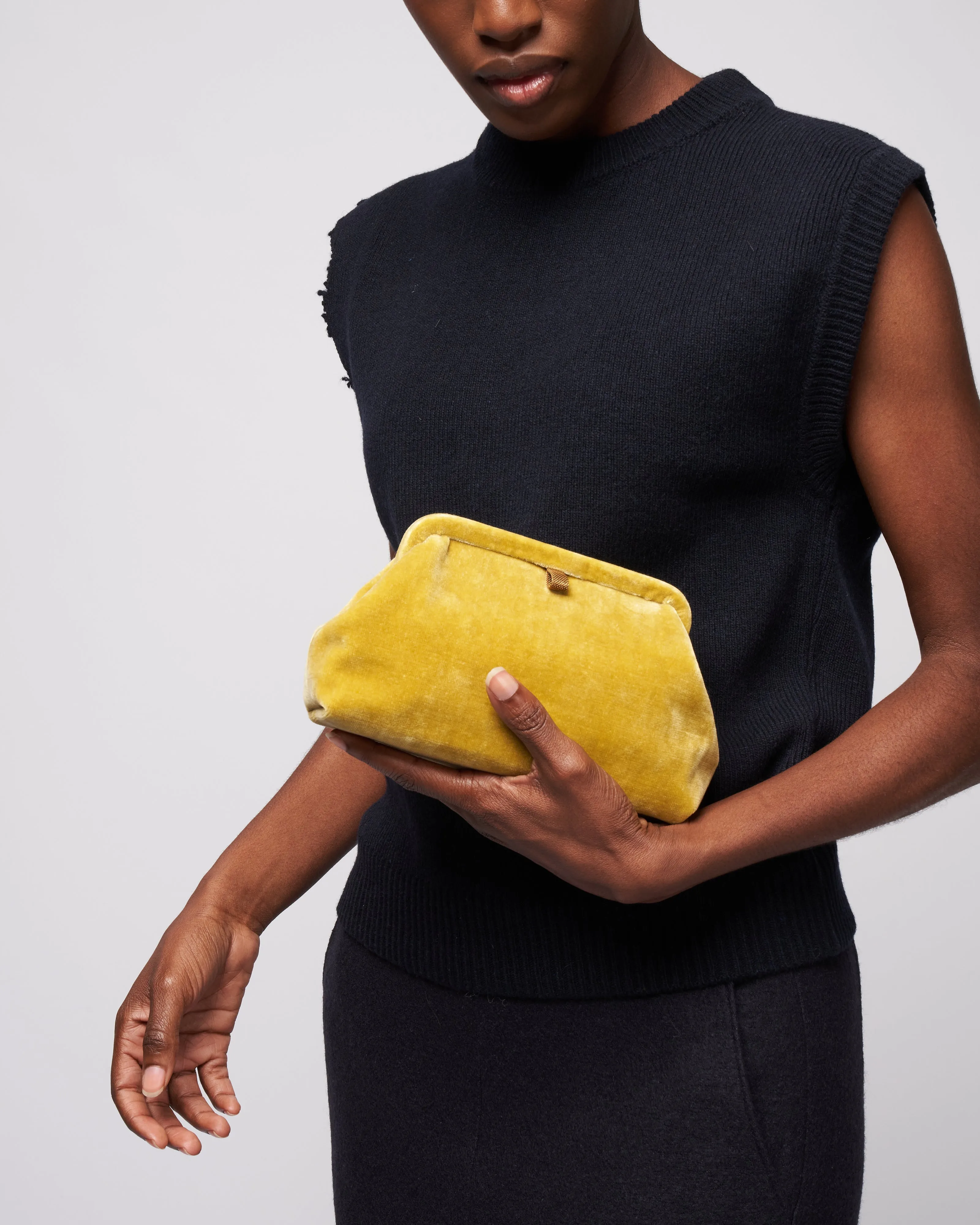 liette velvet clutch - mustard