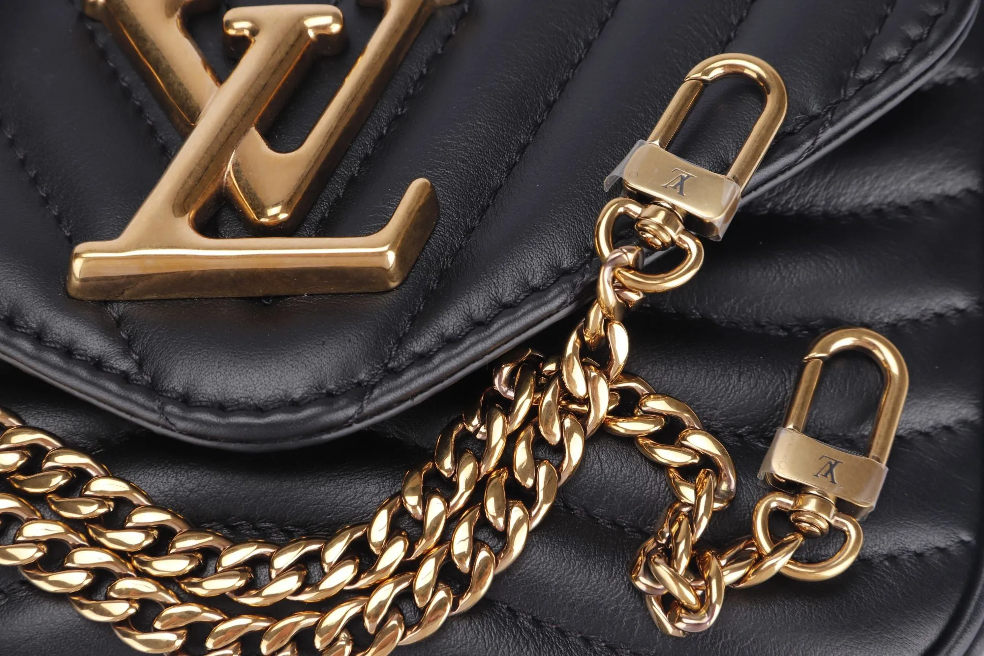 Louis Vuitton New Wave Multi Pochette (M56461) Noir Color, with Strap, Chain, Dust Cover & Box