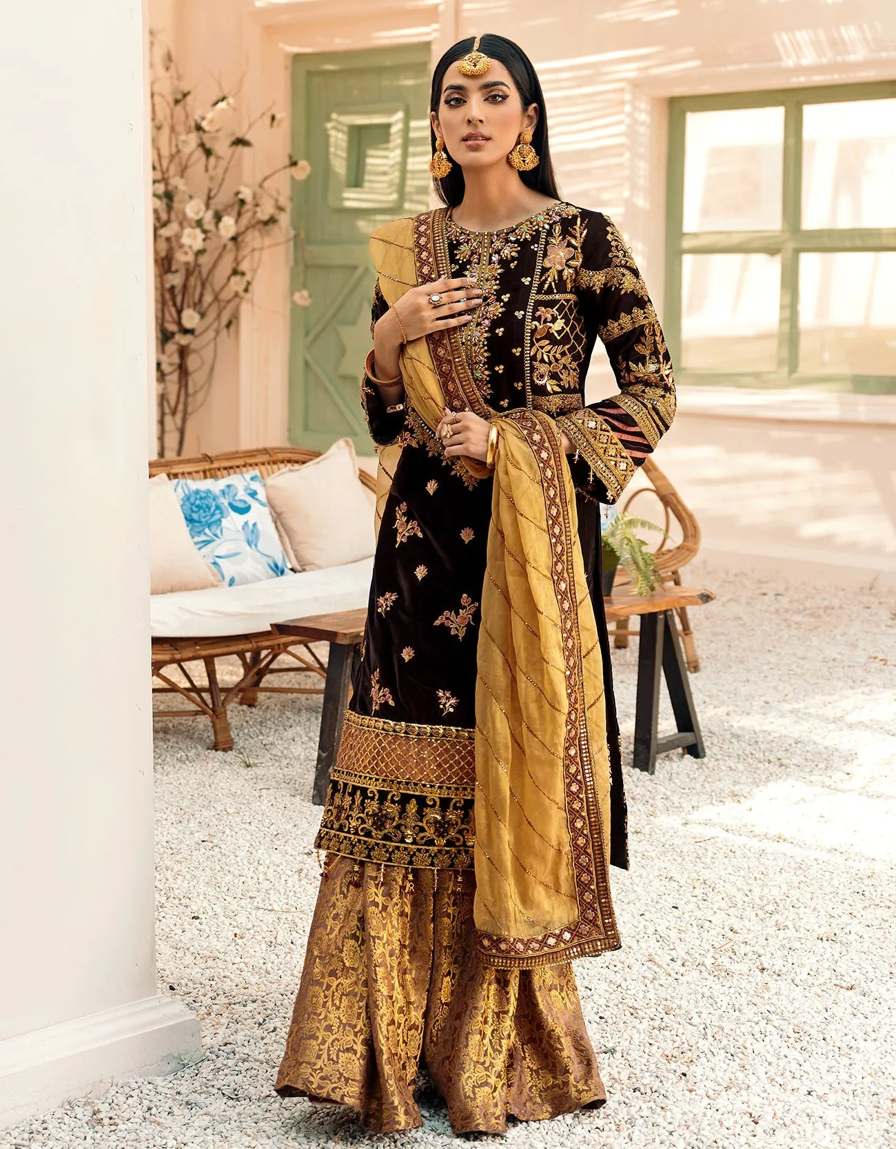 MK-303 | Emaan Adeel Makhmal Collection 2022 | Unstitched & Stitched Embroidered  Valvet Suits