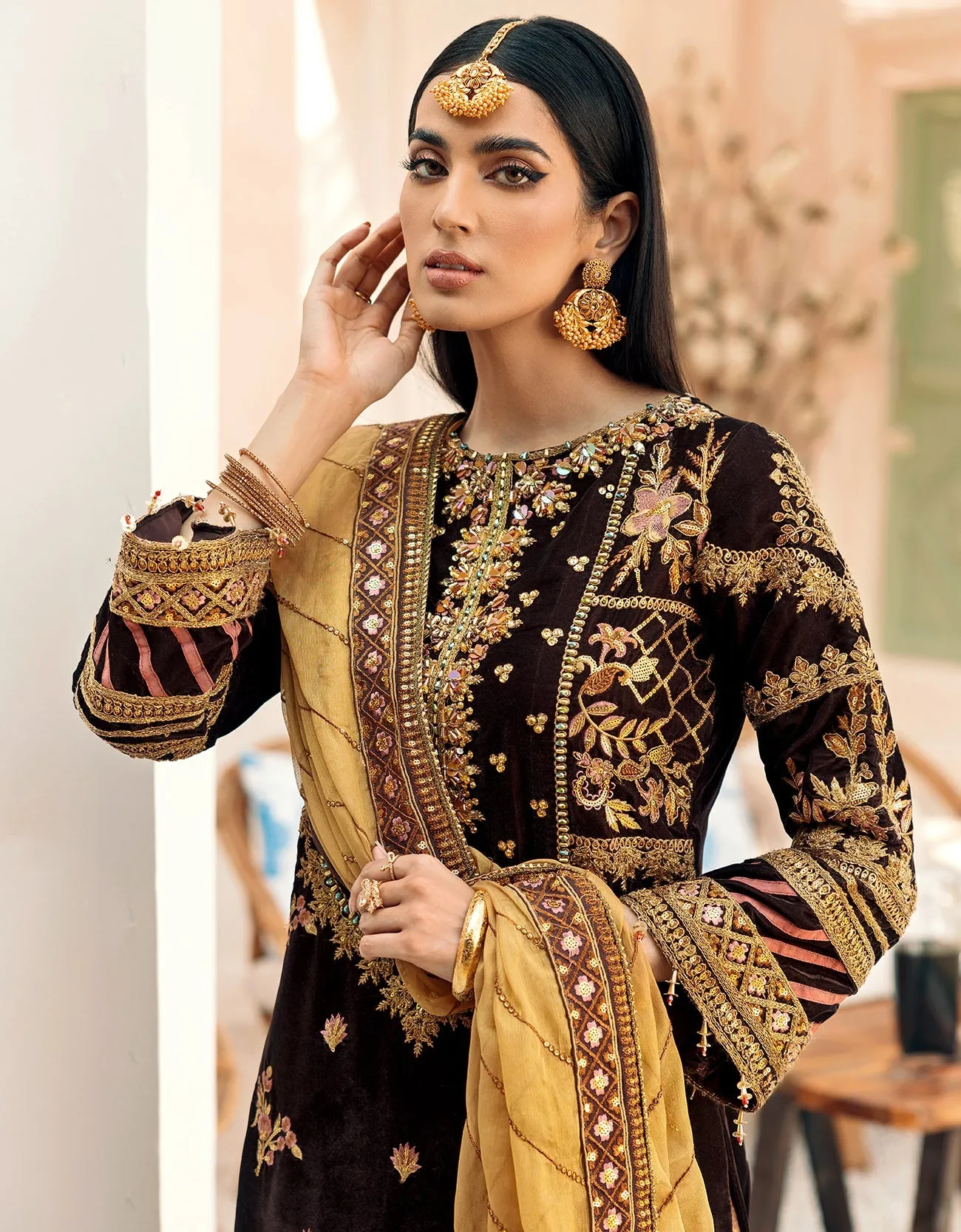 MK-303 | Emaan Adeel Makhmal Collection 2022 | Unstitched & Stitched Embroidered  Valvet Suits