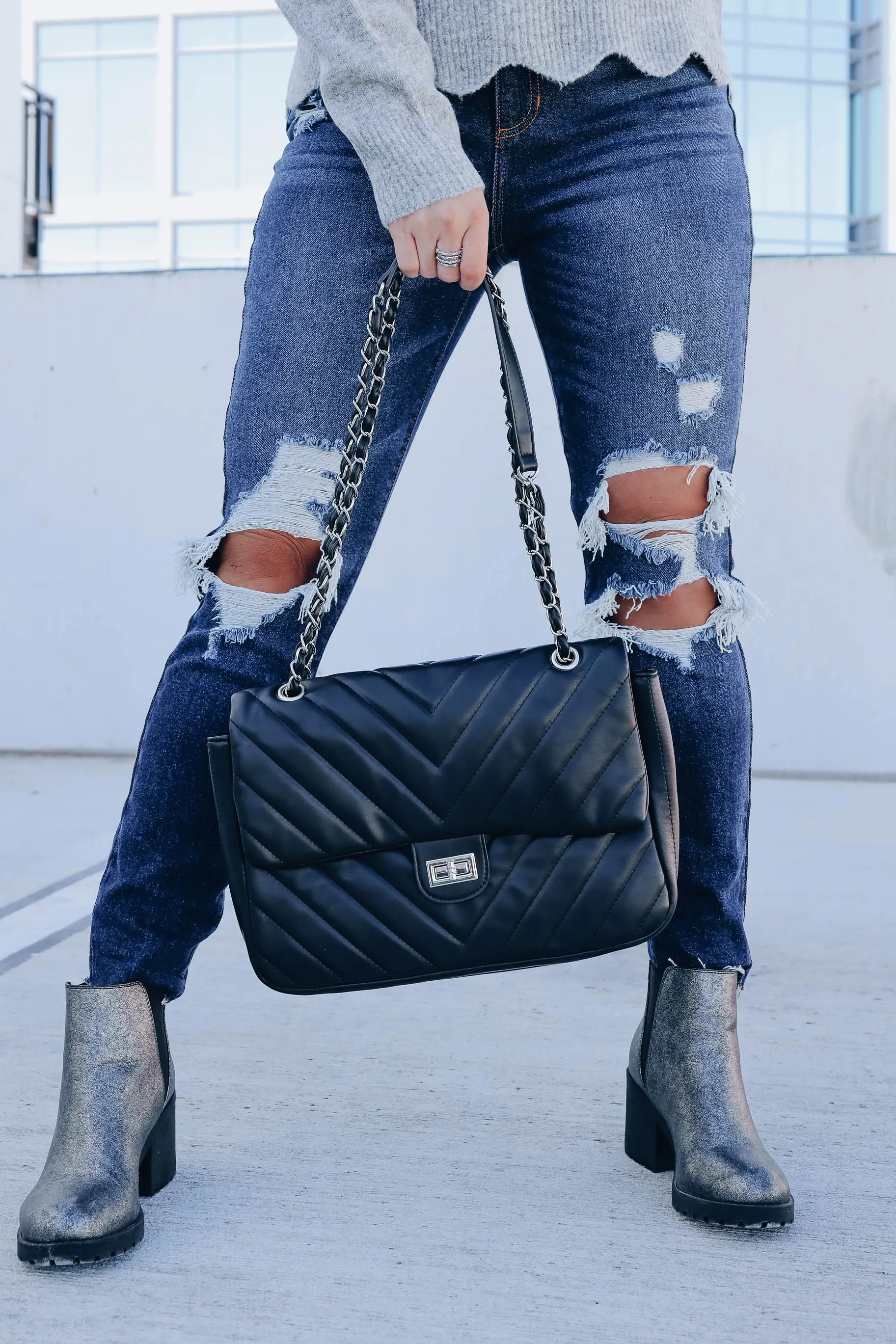 *MODEL* Colossal Quilted Crossbody Purse - Black/Silver - FINAL SALE